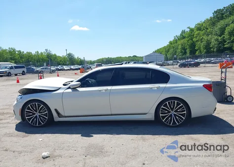 2019 BMW 740I z USA, uszkodzony, nr VIN WBA7E2C59KB217232